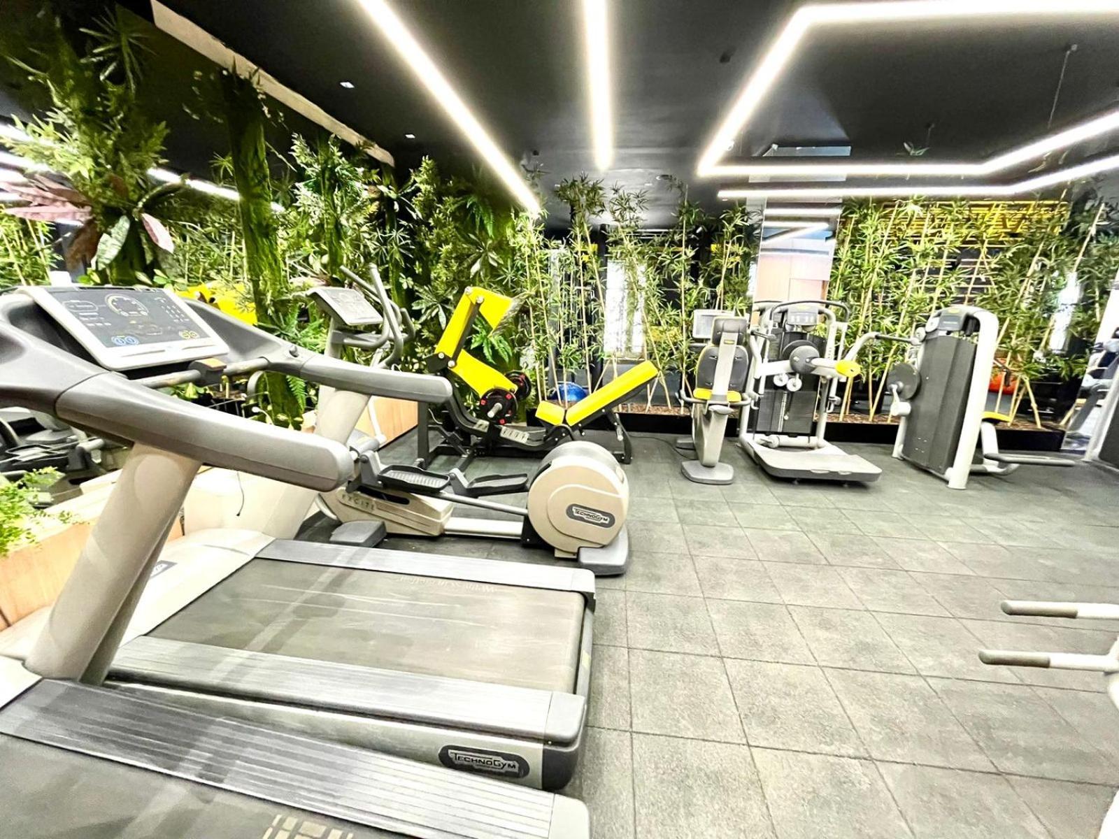 Amh Hotel Durrës Kültér fotó
